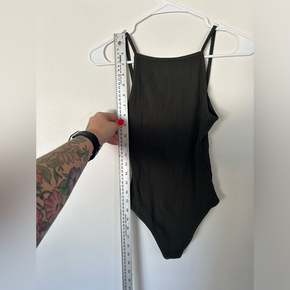 Wilfred Aritzia Annecy Bodysuit Olive Green - Picture 5 of 11